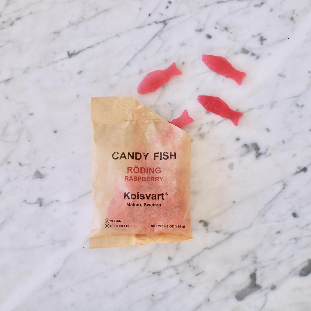 Kolsvart Sour Raspberry Candy Fish
