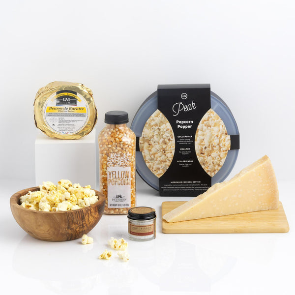 https://www.bklynlarder.com/cdn/shop/products/movie-night-gift-basket-346833_600x.jpg?v=1695957131